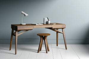 北欧实木书桌写字台、凳子组合