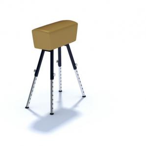 体操训练四腿木马