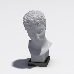 平静思考中的人物头像雕塑