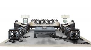 中式沙发、茶几和地毯组合