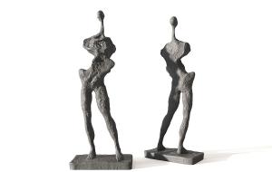 现代抽象石雕人物装饰摆件