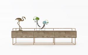 新中式金属框架、栏杆围挡的实木电视柜