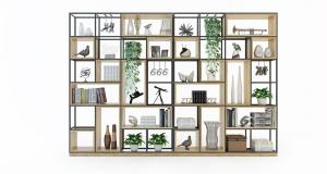 北欧黑色金属框架和实木板书架、装饰品组合