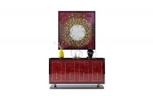 中式红色玄关柜、装饰画组合