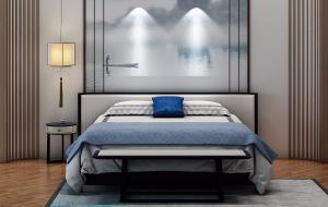 新中式双人床、床尾凳、山水装饰画