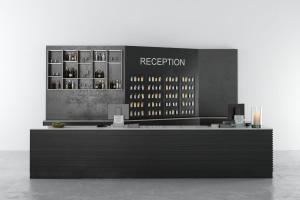 现代黑色前台接待台、带收纳的背景墙