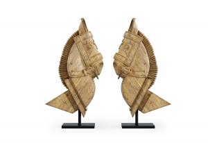 实木战马雕塑、摆件