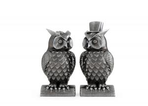 可爱的猫头鹰夫妇雕塑、摆件
