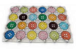 带有纽扣造型坐垫的方形地毯3d模型 带有纽扣造型坐垫的方形地毯