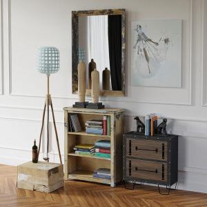 工业风旧木箱收纳柜、落地灯和摆件饰品