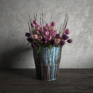 郁金香和铁皮花瓶花卉