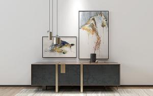 新中式金属宽边装饰、树枝花纹柜门的电视柜和装饰画