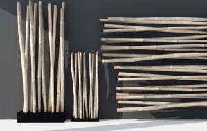 花池竹竿、堆放的竹竿