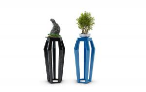 蓝色和黑色实木花架、形似石斛盆栽植物