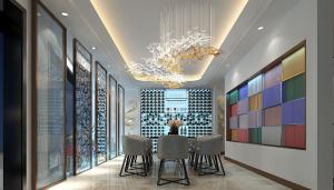 形似千纸鹤灯具的艺术玻璃专卖店