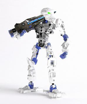 身背武器的机器人