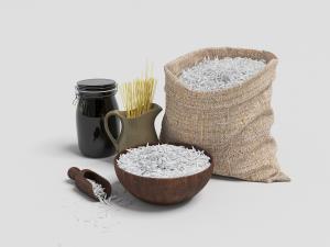 装在麻布袋里、碗里的大米、面条食物