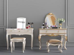 欧式带有梳妆凳、雕花构件的梳妆台和化妆品