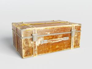 现代复古做旧的黄色行李箱3d模型 现代复古做旧的黄色行李箱
