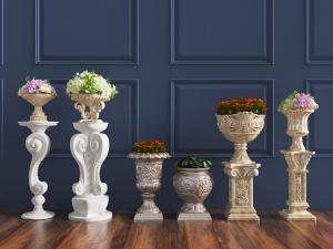 欧式户外石雕花盆里的盆栽植物