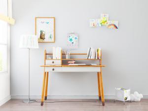 北欧实木书桌落地灯