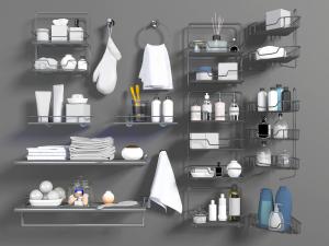 卫浴间墙面金属架上的卫浴小件