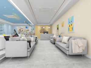 现代育婴店婴儿游泳馆