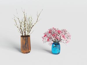 彩色玻璃花瓶里的花卉