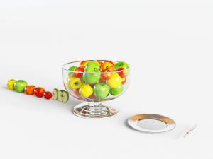 透明玻璃器皿里的水果