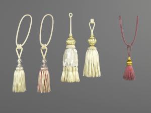 不同造型的吊坠流苏