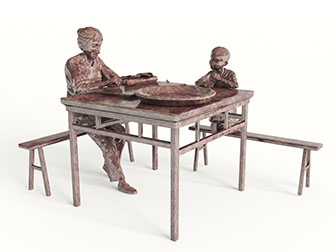 中式八仙桌旁的母子雕塑雕刻