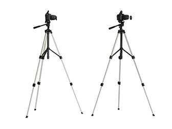 三角支架上的调焦相机