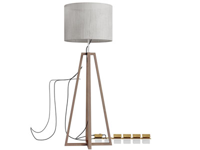 北欧实木架的落地灯