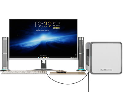 现代电脑主机、显示屏和键盘鼠标