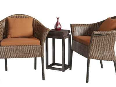 新中式藤编扶手椅子、边几