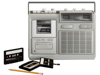 现代单卡录音机、磁带