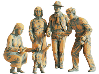 现代父母孩子雕塑雕刻