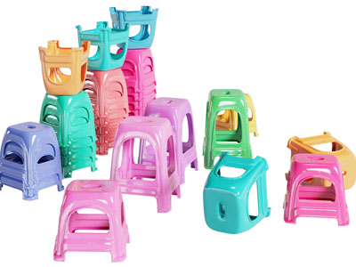 现代方形塑料凳子