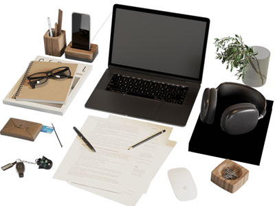 现代笔记本电脑、耳迈、书籍摆件组合