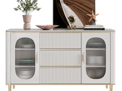 现代轻奢餐边柜、摆件组合