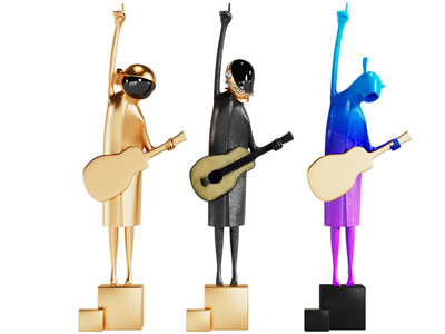 现代弹吉他的雕塑小人摆件组合
