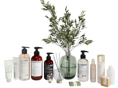 现代香薰 化妆品摆件组合