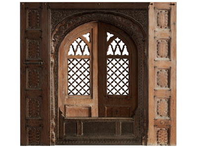 欧式破旧的雕花拱形双扇大门