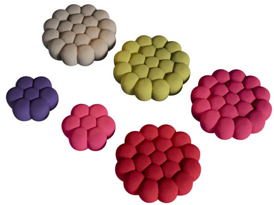 现代花朵造的坐垫