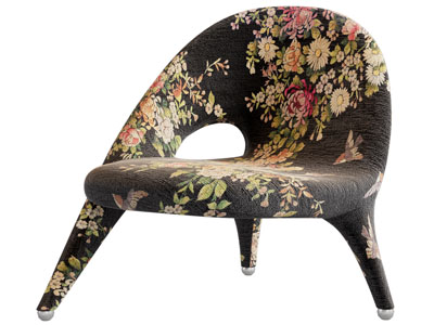 现代装饰花卉图案的休闲椅子