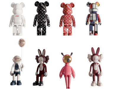 现代暴力熊 Kaws公仔雕塑雕刻摆件组合3d模型 现代暴力熊 Kaws公仔雕塑雕刻摆件组合