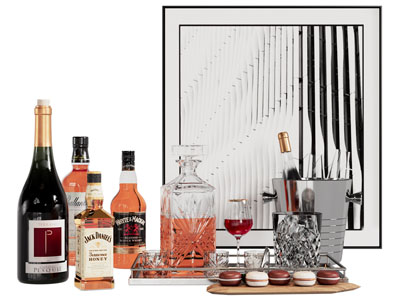 现代酒瓶酒杯摆件组合