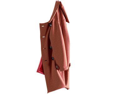 现代挂在墙上的衣服 上衣3d模型 现代挂在墙上的衣服 上衣