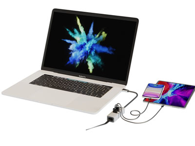 现代正在充电的笔记本电脑 手机 平板 手机数码