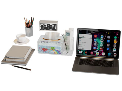 现代笔记本电脑 抽纸盒 书本 闹钟摆件组合